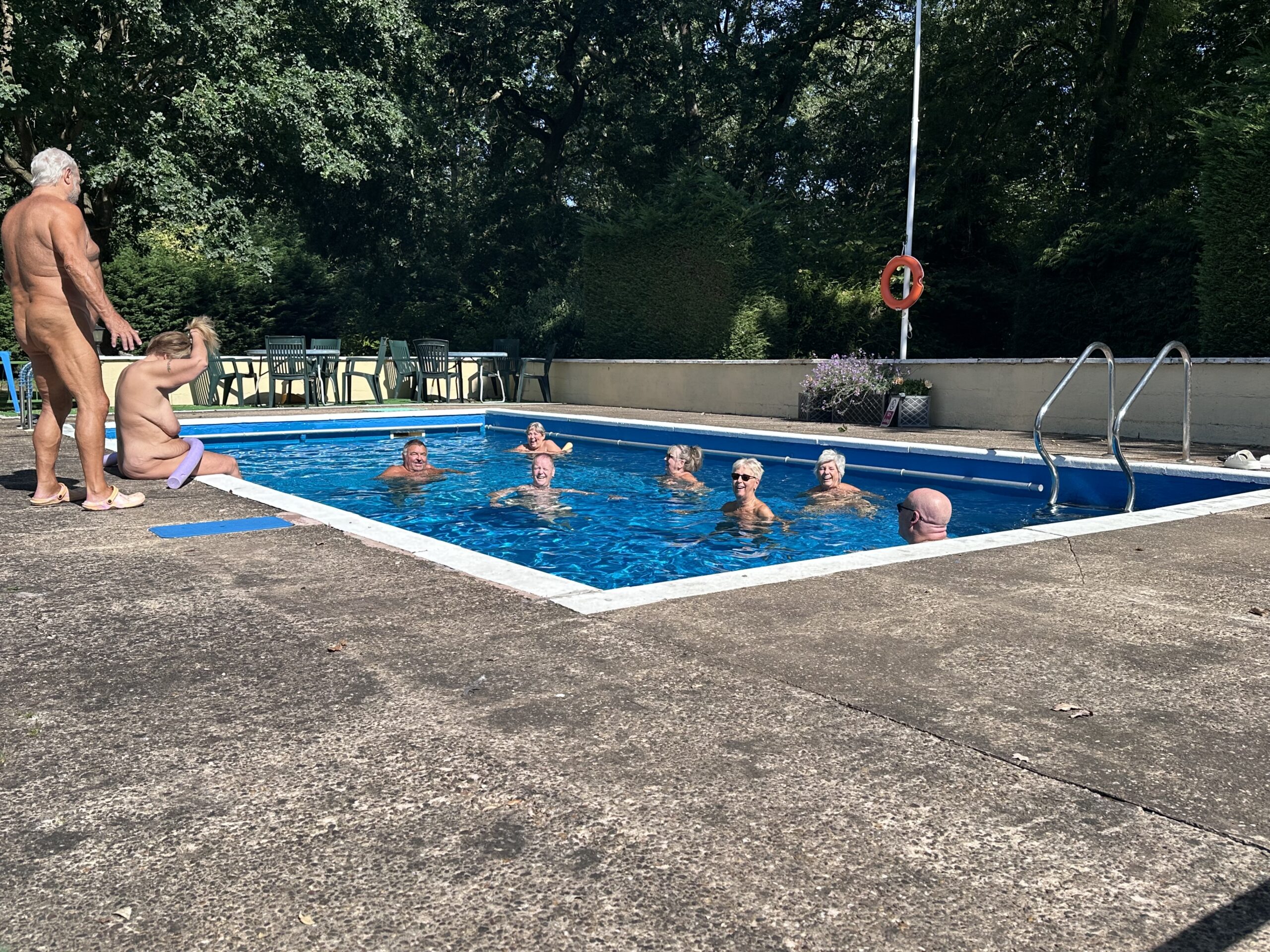 Oaklands Pool